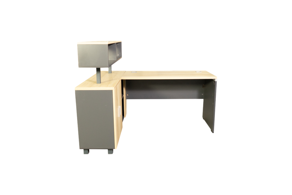 Escritorio en L con cajonera.