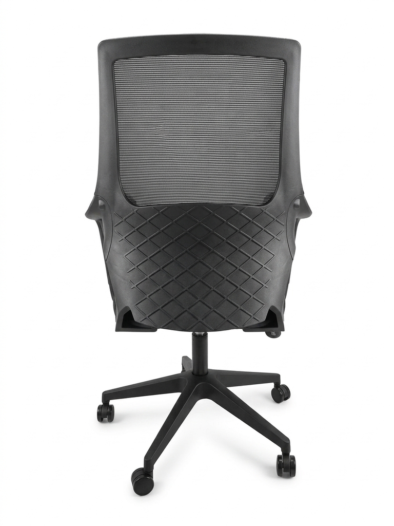 Silla de malla con descansa brazos fijos y respaldo confort  en negro