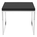 Mesa esquinera wallstreet con marco cromado Cubierta en color negro  en melamina medidas de 22” x 15” x 18”