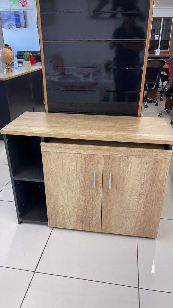 [RET-OZ13EX03B]Mueble para resguardo Linea AJN color maple con gris