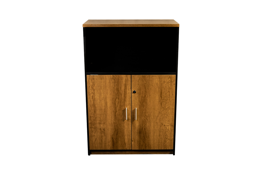 Gabinete color café roble con negro con la parte superior descubierta, dos puertas con sistema de llave incluye un entrepaño de altura ajustable AJN Furniture™ Medidas: de 78cm largo x 38cm ancho x 120cm alto