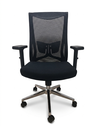 Silla ejecutiva color negro con descansa brazos fijos, respaldo reclinable, y base en cromo AJN Furniture™ 