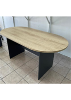 [OZ1345-18MG] [OZ1345-18MG]Mesa de sala de juntas con dimensiones de 70" largo x 35.45" ancho x 29.5" alto color maple con gris Marca AJN